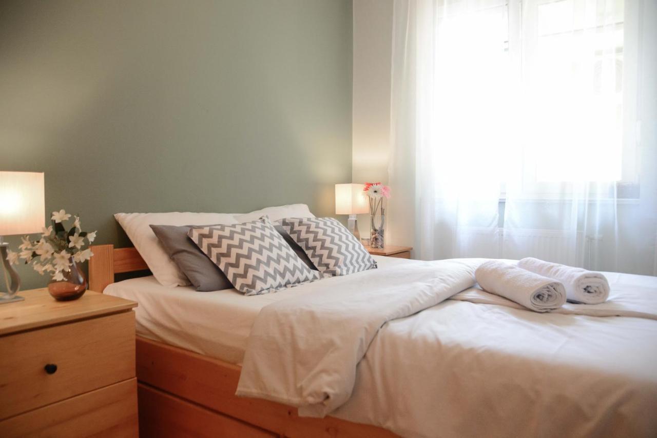Apartment Dobraya Blue Novi Sad Bagian luar foto