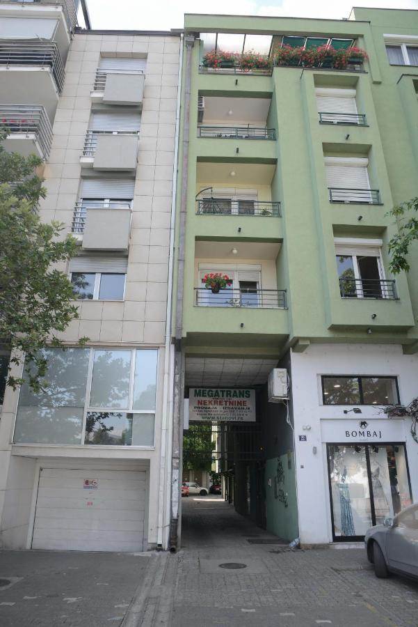 Apartment Dobraya Blue Novi Sad Bagian luar foto