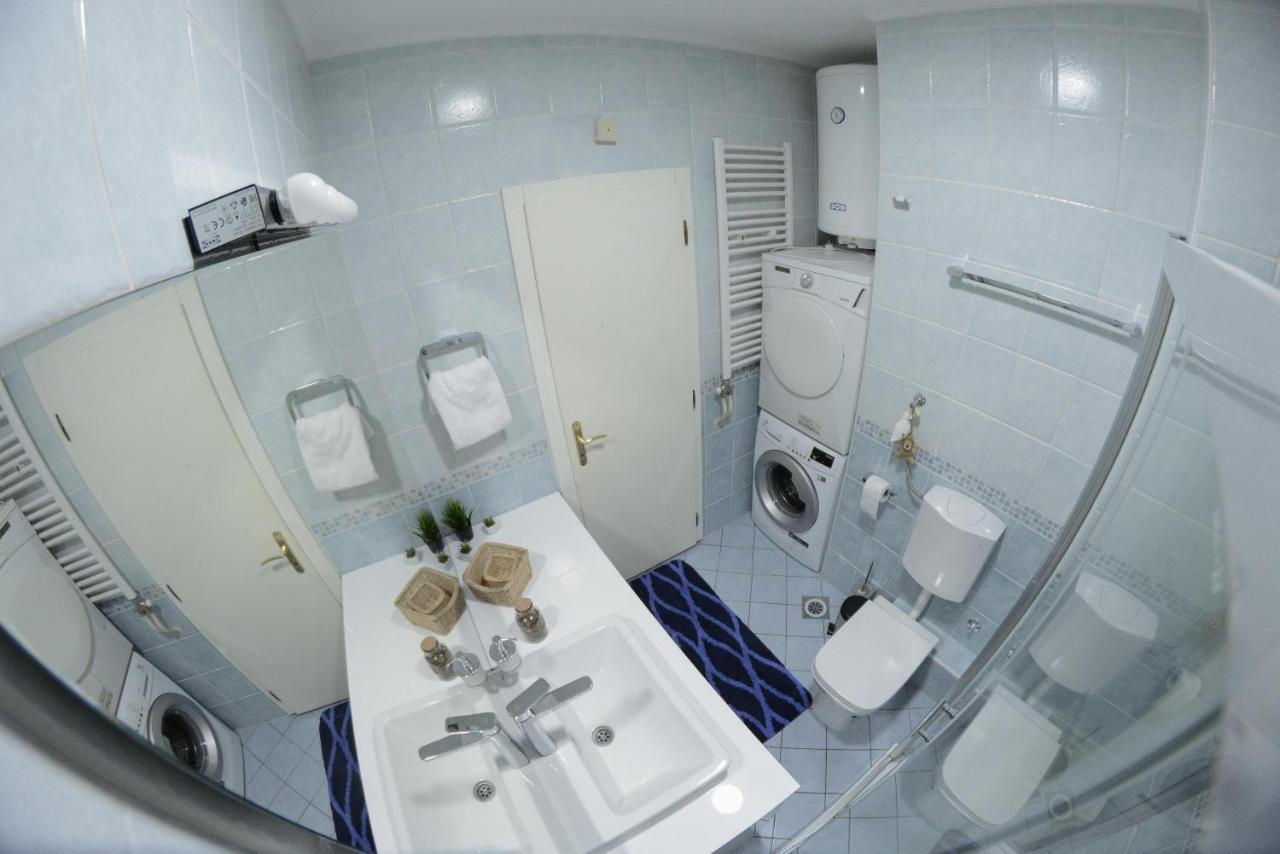 Apartment Dobraya Blue Novi Sad Bagian luar foto
