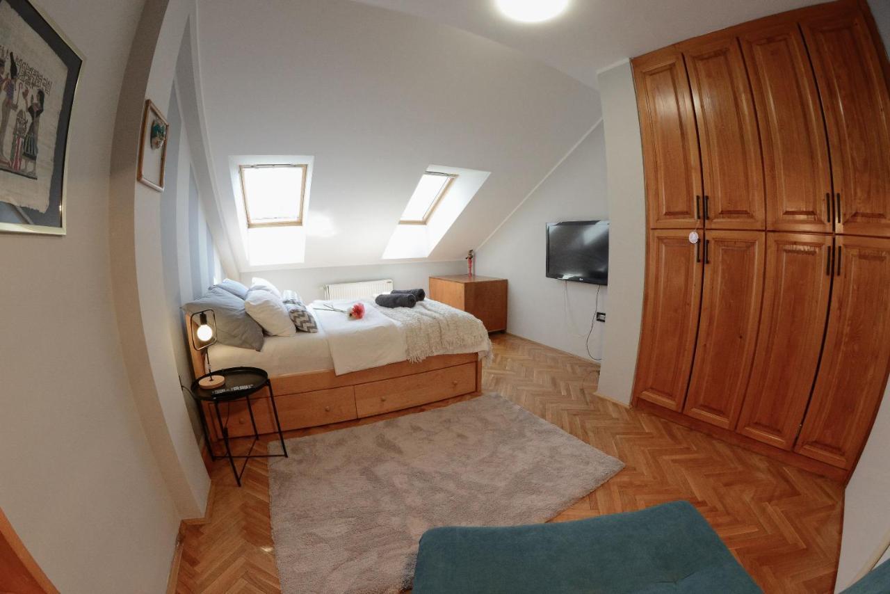 Apartment Dobraya Blue Novi Sad Bagian luar foto