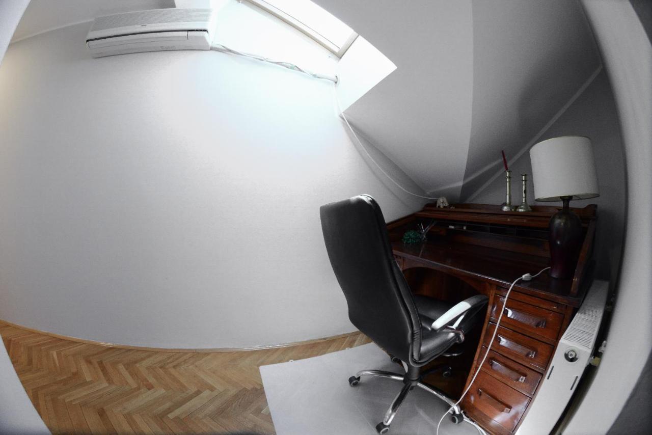 Apartment Dobraya Blue Novi Sad Bagian luar foto